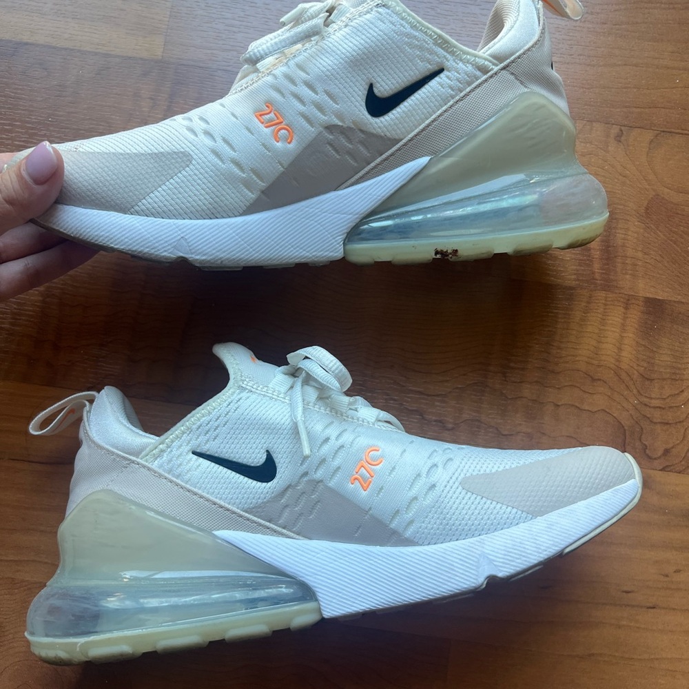 Nike Air Max 270 nude cream Sneakers